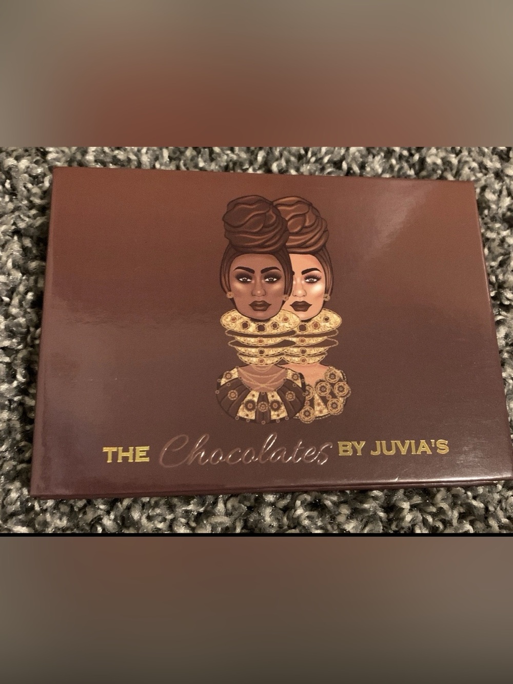 The Chocolates by Juvia’s Place eyeshadow palette